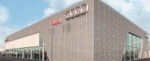 Link til facader på Audi udstillingsbygninger